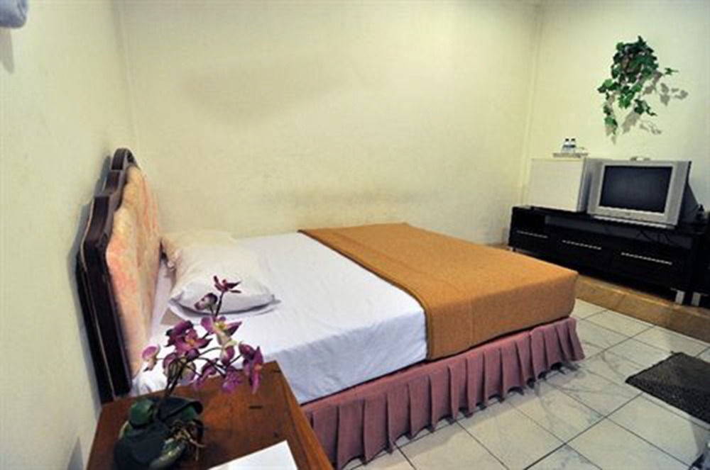 Jesens Inn I Kuta Lombok Eksteriør billede